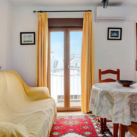 Casa Angela Apartment โกนิล เด ลาฟรอนเตรา ภายนอก รูปภาพ