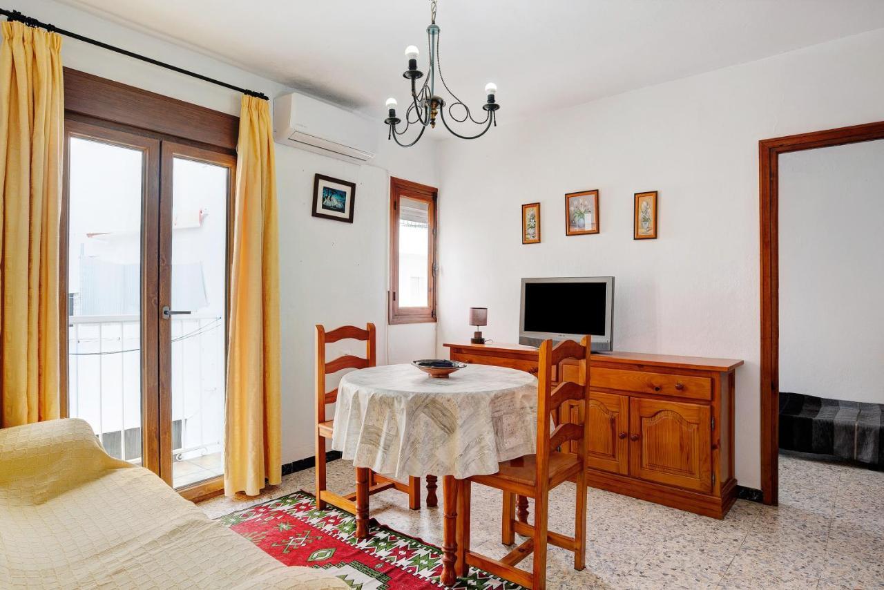 Casa Angela Apartment โกนิล เด ลาฟรอนเตรา ภายนอก รูปภาพ
