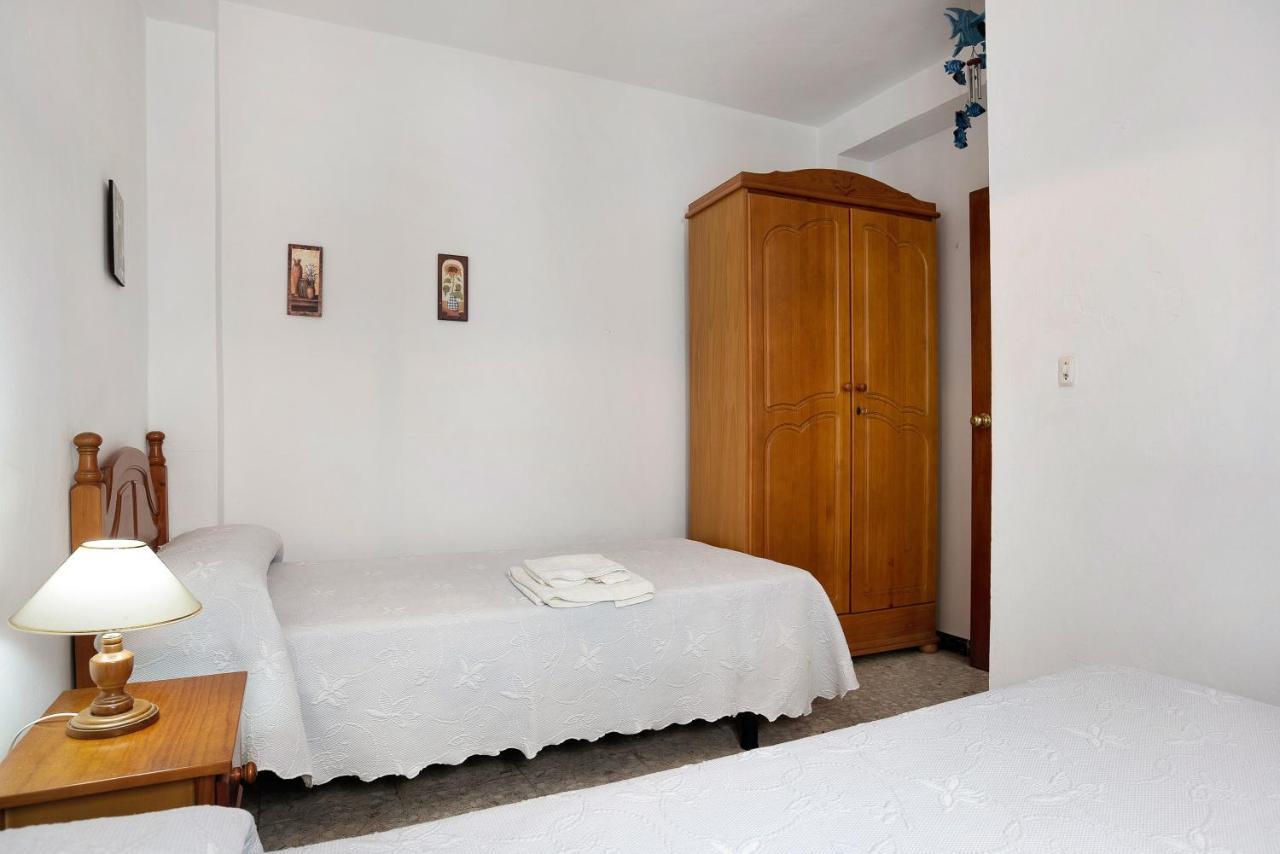 Casa Angela Apartment โกนิล เด ลาฟรอนเตรา ภายนอก รูปภาพ